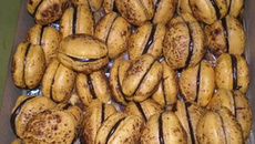 Macarons à l'abricot et au chocolat