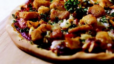 Pizza au poulet et coriandre
