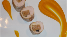 Dinde farcie au foie gras truffé & mousseline de potimarron à la passion