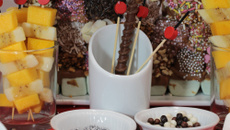 Autour d'une fondue de chocolat