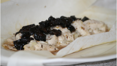 Poulet en papillotes aux olives et au citron