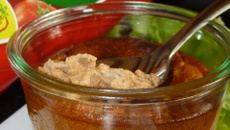 Soufflé carnivore au ketchup
