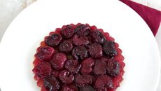 Tatin de cerises & chantilly à l'huile d'olive