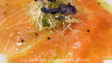 Saumon de Norvège cuit au sel marinade exotique et jeunes pousses