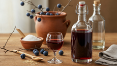 Aperitif à l'épine noire
