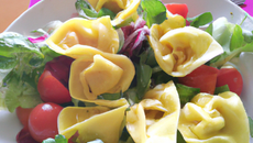 Salade tiède de tortellinis