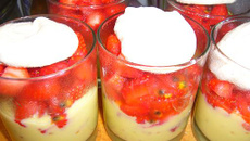 Crème au citron caviar, fraise