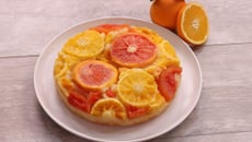 Gâteau renversé aux oranges et pamplemousse