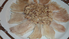 Aile de raie à la moutarde, mousseline de choux fleur au curry