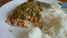 Saumon en croûte de pesto