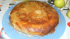 Croustillant de brick aux pommes et à la crème d'amandes