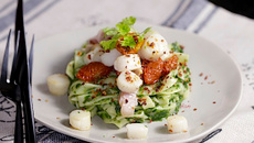 Pâtes fraîches aux épinards, pétoncles et tomates confites