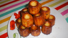 Hot cannelés