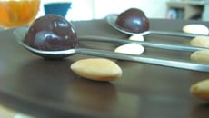 Chocolats faits maison : caramel beurre salé et amande