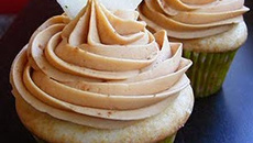 Cupcakes à la pomme-vanille et caramel au beurre salé