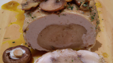 Galantine de dinde aux épices et champignons