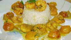 Crevettes aux mirabelles et au curry