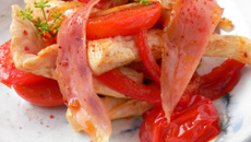 Wok de dinde façon basquaise