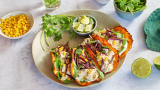 Tacos de carottes au poulet mariné au yaourt