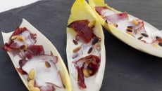 Endives à la viande de grison et écume au caprice des anges