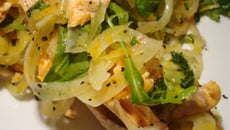 Filets de truite saumonée à l'oseille et sauce au Jasnières