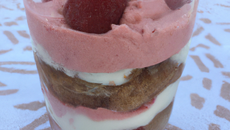 Verrine de framboises, spéculoos façon tiramisu