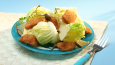 Salade caesar à la sauce bulgare