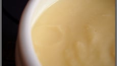 Veloutés de navet jaune à la sauge