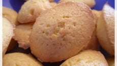 Madeleines arômatisées à la fleur d'oranger