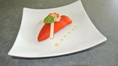 Poivrons farcis aux crevettes et pointes d'asperges