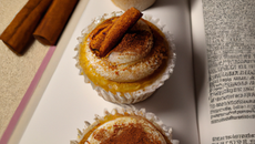 Cupcakes pêche cannelle