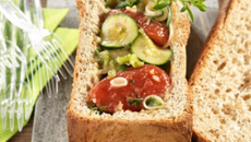 Pain de mie complet aux petits légumes