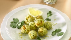 Boulettes aux crevettes, poivron et sauce soja