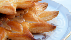 Galette soleil fourrée au chocolat blanc, noisettes et spéculoos