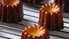 Canelés de Bordeaux à la vanille et au lait entier 