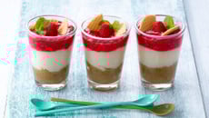 Verrines fraîcheur de Floraline, rhubarbe et framboises