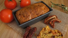 Cake moelleux aux 2 tomates