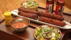 Corn dogs à l'américaine et ketchup-banane