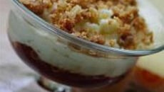 Crumble de confit d'oignon et sa mousse comté