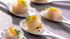 Cuillères apéritives de Saint Jacques aux agrumes