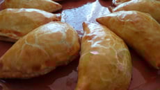 Petits pâtés chauds provençaux