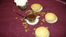 Petits quatre-quarts au cœur choco