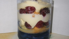 Tiramisu aux framboises et sa Chantilly