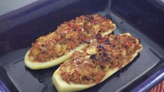 Courgettes farcies aux petits oignons