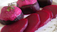 Coussins de betterave en habit de lompe