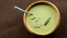 Soupe d'asperges à la crème