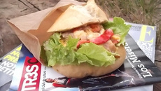 Bocadillo à la tortilla transespagnole