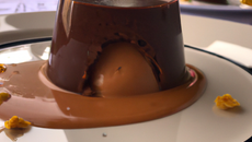 Mousse au chocolat praliné