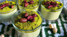Mousse pistache griottes
