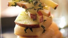 Noix de Saint-Jacques en mille-feuille et tartare